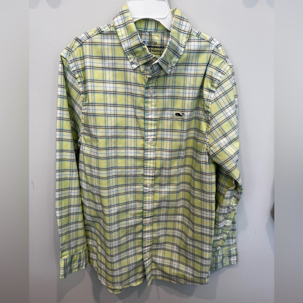 Vineyard Vines Boys featherweight Performance Shirt